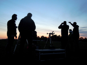 Attendees trying to view Jupiter, Venus and Mercury after Sunset